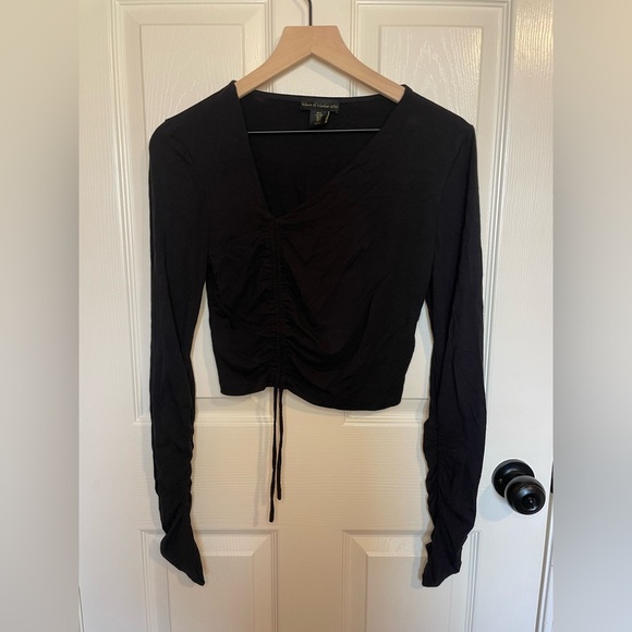 House of Harlow Black Ruched Long Sleeve Top - Picture 1 of 4